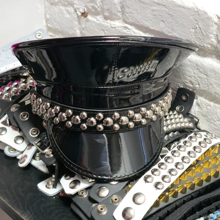 HT380P.BLK  ROUND STUDDED CAPTAIN HAT