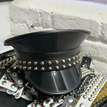 HT382MATT VEGAN LEATHER MATT ROUND STUDDED CAPTAIN HAT