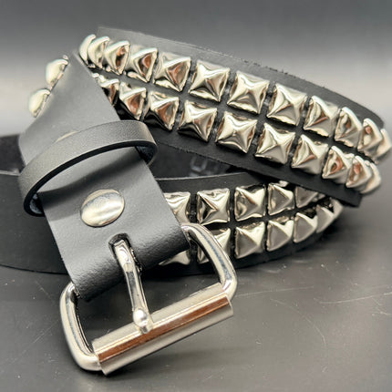 BT509   WIDE BELT WITH 2 ROW REGULAR 1/2" PYRAMID STUDDED BELT