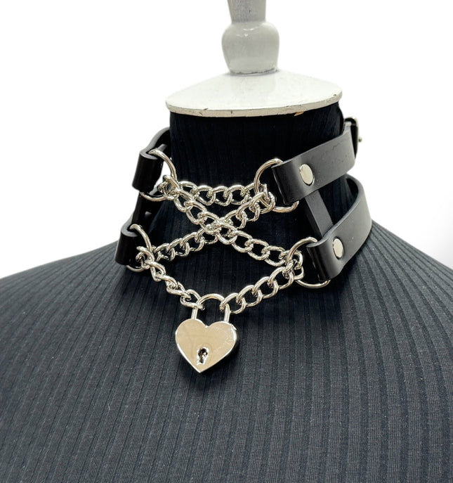 FCK653HT  HEART LOCK CHAIN CHOKER DOUBL BUCKLE