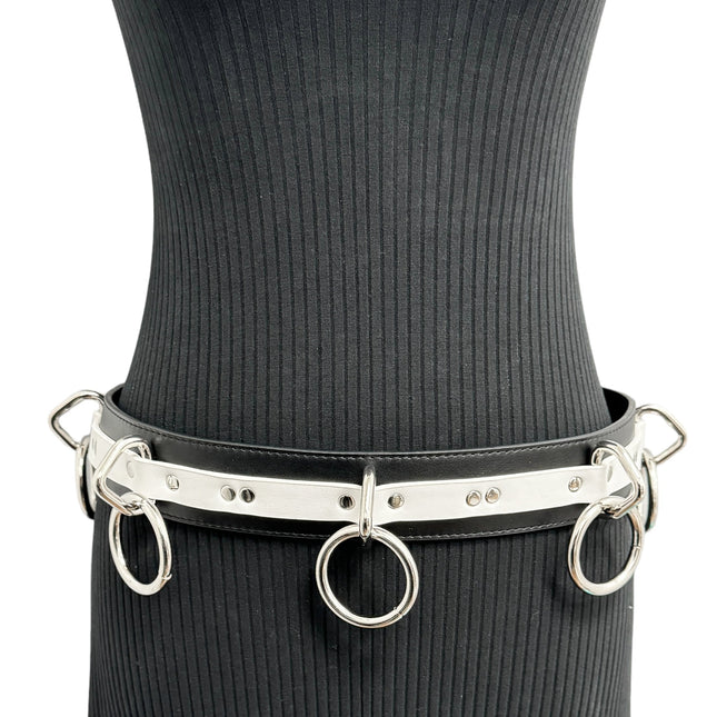 BT562BLK-WHT   LARGE O RING STRAPPED BONDAGE BELT