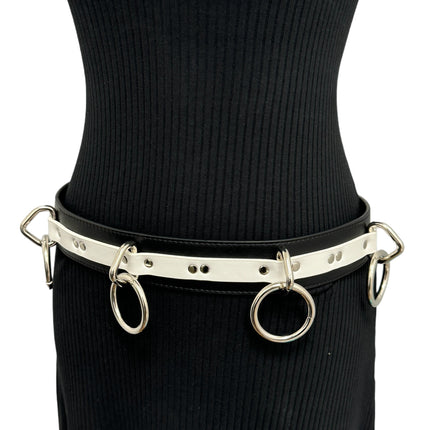 BT562BLK-WHT   LARGE O RING STRAPPED BONDAGE BELT
