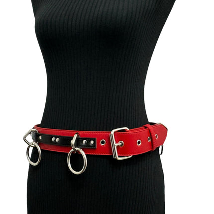 BT562RED-BLK VEGAN  LARGE O RING STRAPPED BONDAGE BELT