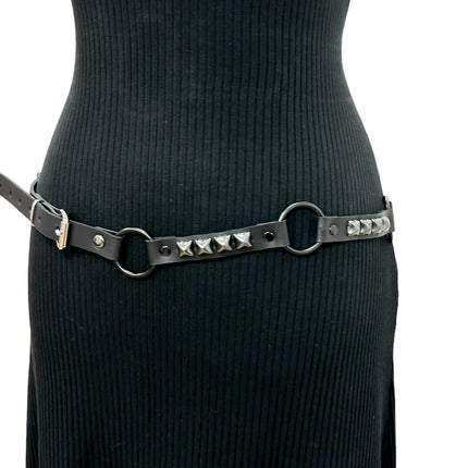 BT675-BS  GENUINE LEATHER STUDDED 1 1/4" BLACK RING LINK BELT