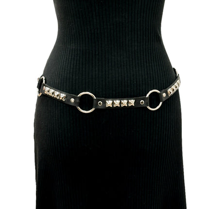 BT675 GENUINE LEATHER STUDDED 1 1/4" RING LINK BELT