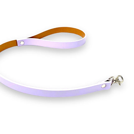 LS400M  LEASH MATT VEGAN STRAPPED LEASH WITH TRIGGER CLASP