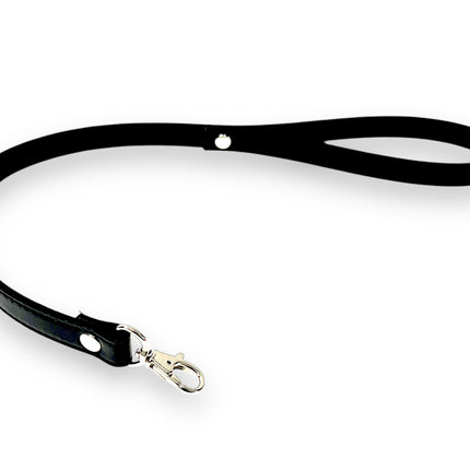 LS400M  LEASH MATT VEGAN STRAPPED LEASH WITH TRIGGER CLASP