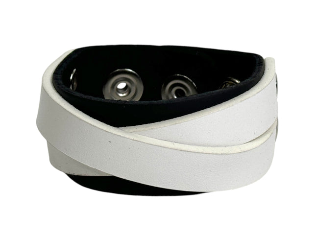 BC501BW   VEGAN LEATHER CROSS STRAP BRACELET