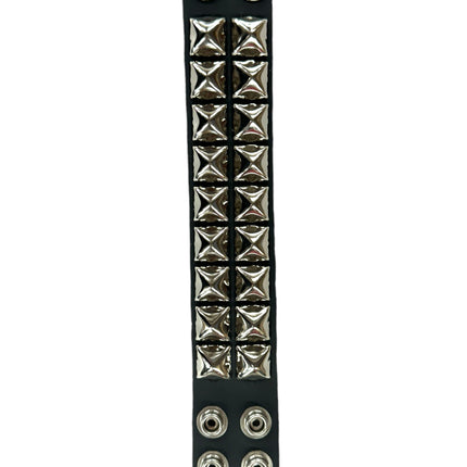 BC112 METALLIC COLOR  3 ROW 1/2" PYRAMID STUD SNAP BRACELET