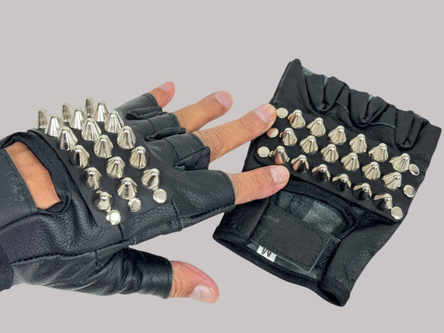 FG107UK77  UK 77 STUDDED FINGERLESS GLOVES PAIR