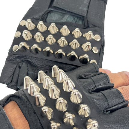 FG107UK77  UK 77 STUDDED FINGERLESS GLOVES PAIR