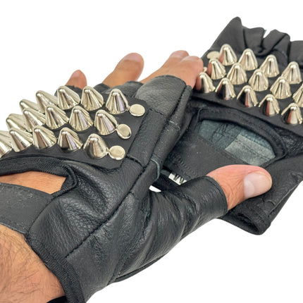 FG107UK77  UK 77 STUDDED FINGERLESS GLOVES PAIR
