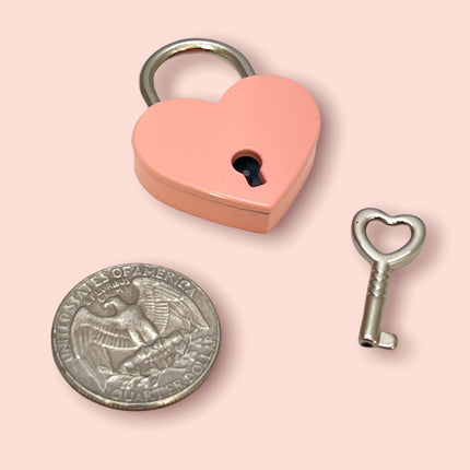 PAD LOCK HEART
