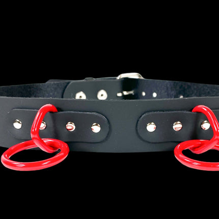 BT114-RS BLACK LEATHER BONDAGE BELT, LARGE RED LOOPS & RINGS