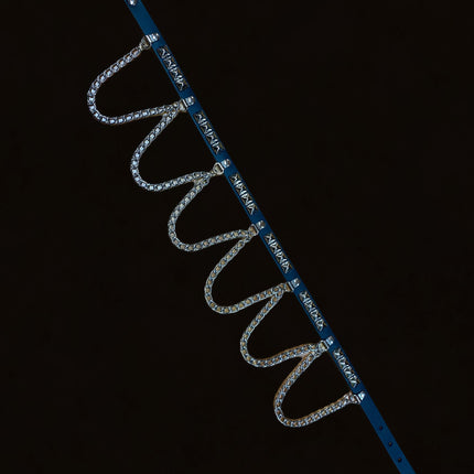 BT572 3/4" WIDE 1/2" PYRAMID STUDDED BELT WITH CHAIN
