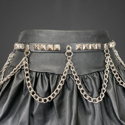 BT572 3/4" WIDE 1/2" PYRAMID STUDDED BELT WITH CHAIN
