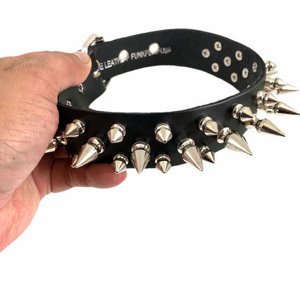CK109 1/8" BLACK LEATHER CHOKER WITH 1/2" & 1" SPIKES