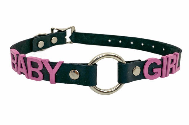 FC870-PS  PINK LETTER MIDDLE RING CHOKER