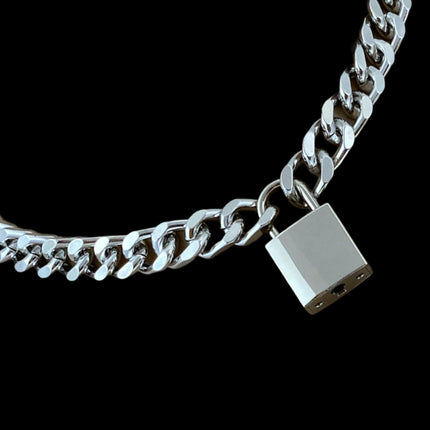 FC948SQ CUBAN CHAIN PADLOCK NECKLACE