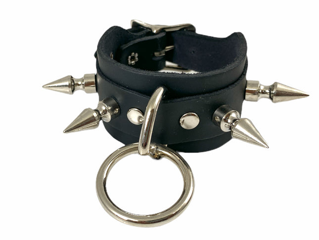 BC322M  1" SPIKE  BUCKLE BRACELET WITH 1" TREE SPIKE AND RING
