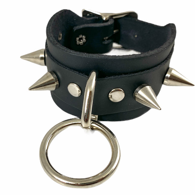 BC322SC CONE SPIKE  BUCKLE BRACELET WITH 1/2" TREE SPIKE AND RING
