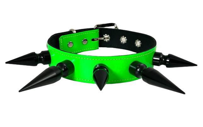 FCK362P-BS   3" BLACK SPIKE NEON PATENT CHOKER