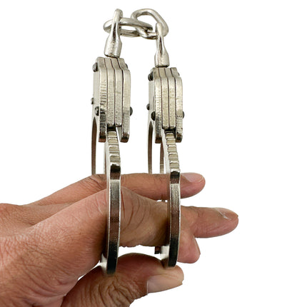 REAL GENERIC POLICE METAL HANDCUFF USA