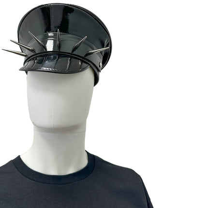 HT352P.BLK-RED  3" PIN SPIKE CAPTAIN HAT