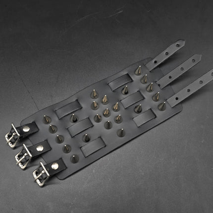 WBT-SPIKE-SC    23PCS CONE SPKE 4" WIDE WATCH BAND STYLE BRACELET CUFF