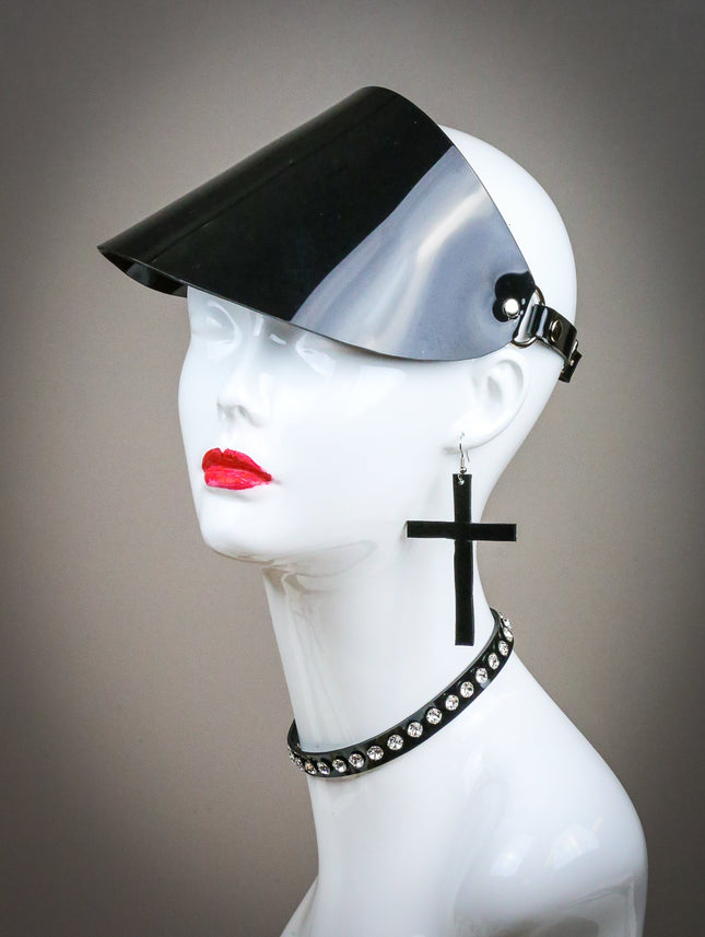 XC105VN VINYL VISOR HAT