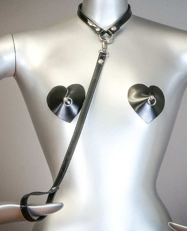 FMC130   1/2" WIDE 18" LEASH MIDDLE RING 1/2" SKINNY CHOKER