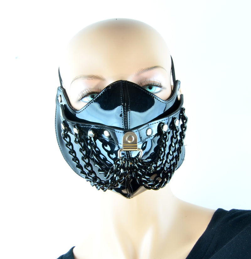Hanging Chain Mask